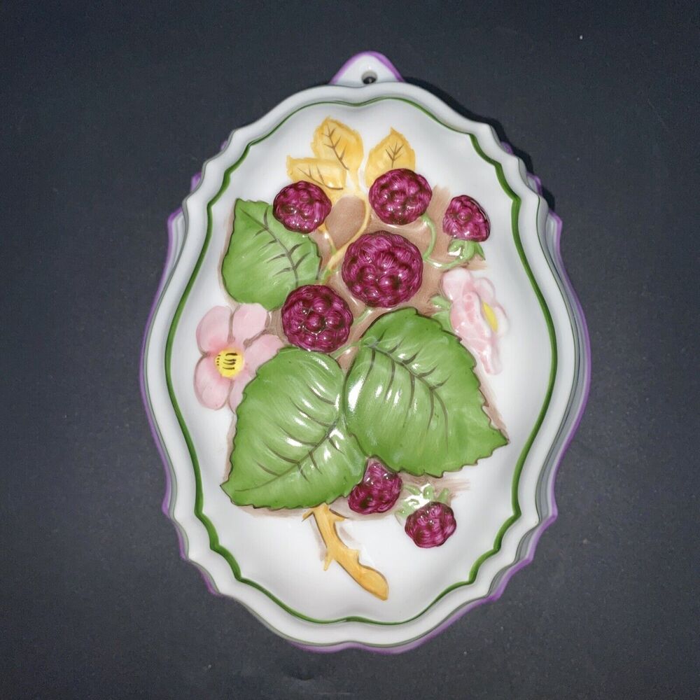 Vintage Franklin Mint Le Cordon Bleu Jello Mold Berry Berries Flowers 1986